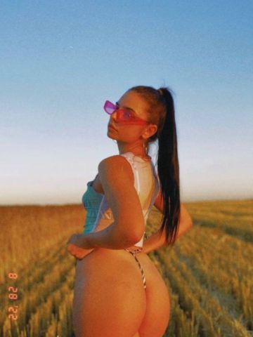 Анюта